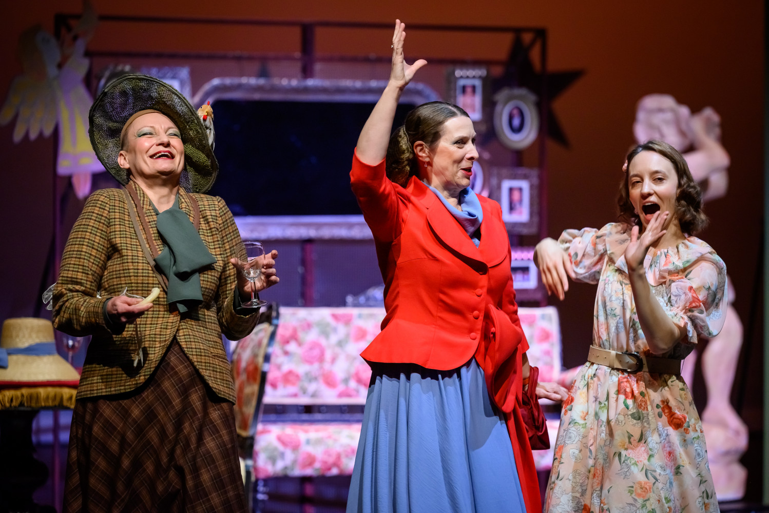 Kobiety przejmują Pipidówkę. Premiera komedii Michała Bałuckiego na Scenie Polsk