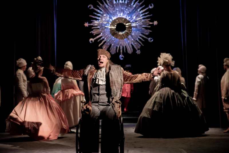 NOC DIVADEL: TĚŠÍNSKÉ DIVADLO OTEVŘE ZÁKULISÍ I HVĚZDÁRNU